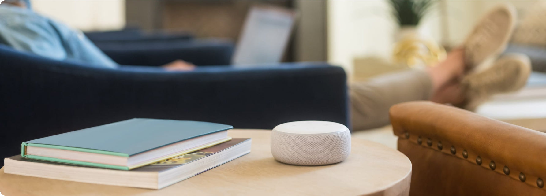 Smart pod on a table
